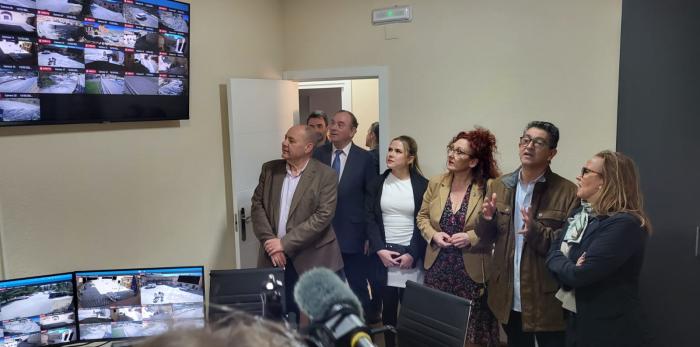 Mayte Pérez, en la inauguración de la comisaría de Policía Local de Albarracín
