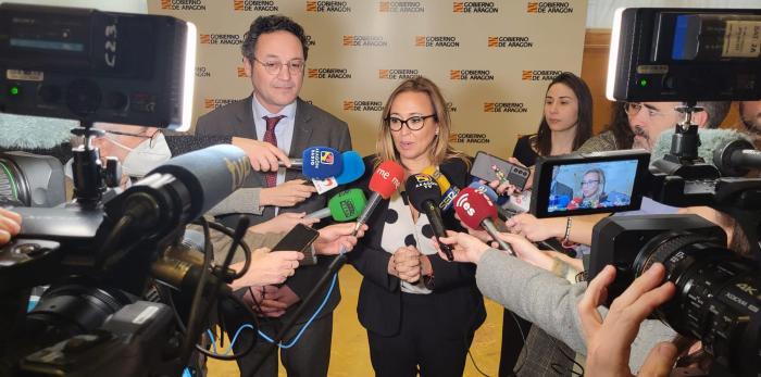 Mayte Pérez y el fiscal general del Estado, Álvaro García Ortiz, en la reunión con la Comunidad Avantius