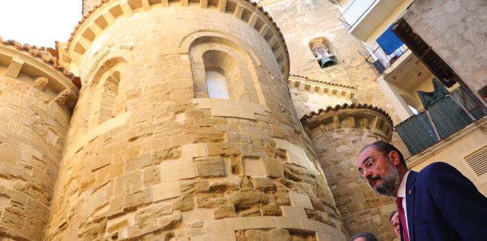 Lambán visita las obras de San Pedro el Viejo y el Círculo Católico