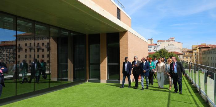 Presentación de las obras del edificio de la Facultad de Filosofía y Letras