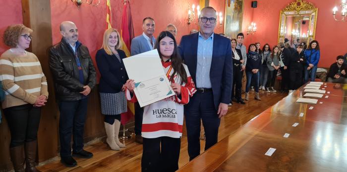 Recepción a deportistas de hockey hielo y curling en Jaca