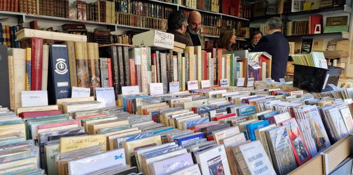 Caseta Feria Libro Viejo y Antiguo