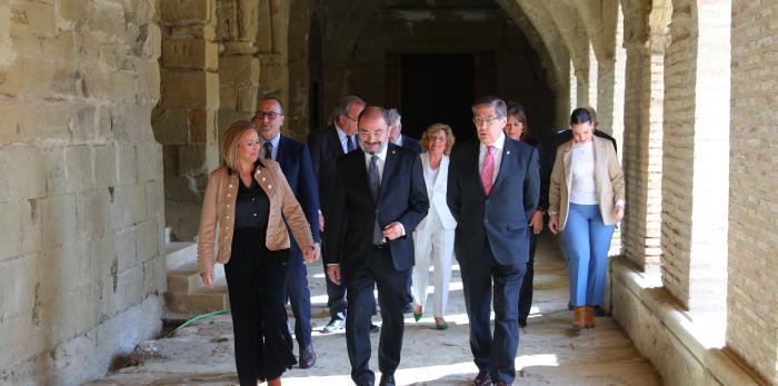 El Monasterio de Sijena acoge la celebración de un Consejo de Gobierno extraordinario