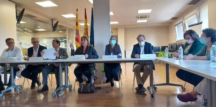 El Ministerio de Sanidad conoce las líneas de trabajo en salud digital de Aragón