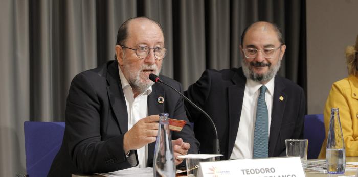 Javier Lambán y Mariví Broto mantienen un encuentro con COAPEMA
