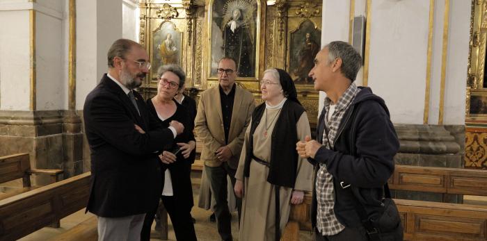 Visita al retablo de San Julián y Santa Lucía del Monasterio de las Canonesas del Santo Sepulcro