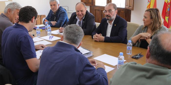 Reunión con los alcaldes por el incendio de San Agustín