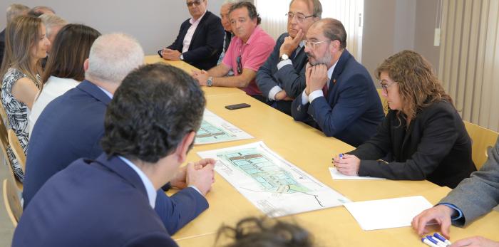 Lambán y Pérez Anadón se reúnen con la Entidad Urbanística de Conservación del PTR