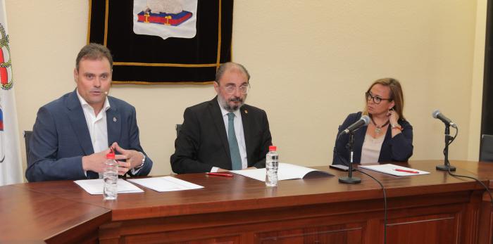 Lambán participa en la Jornada con los agentes sociales de Andorra