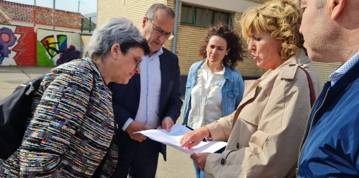 El consejero de Educación, Felipe Faci, visita el CPI María Domínguez, de Gallur