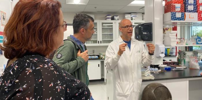 Durante la estancia en Canadá, se visitó un laboratorio en Trois Rivières y se mantuvieron encuentros con investigadores del incipiente sector canadiense de la trufa.