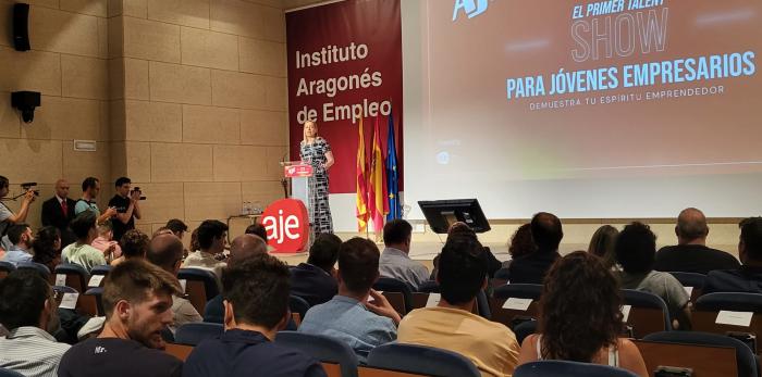 Marta Gastón participa en el “talent show” de la nueva edición de MentorizAJE