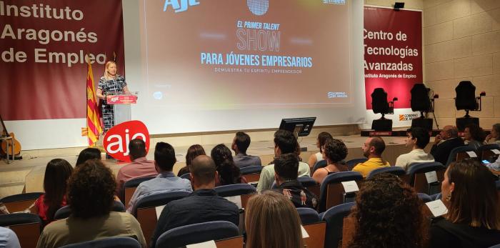 Marta Gastón participa en el “talent show” de la nueva edición de MentorizAJE