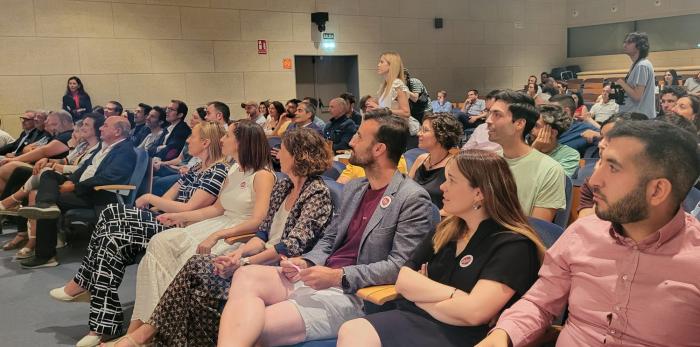 Marta Gastón participa en el “talent show” de la nueva edición de MentorizAJE