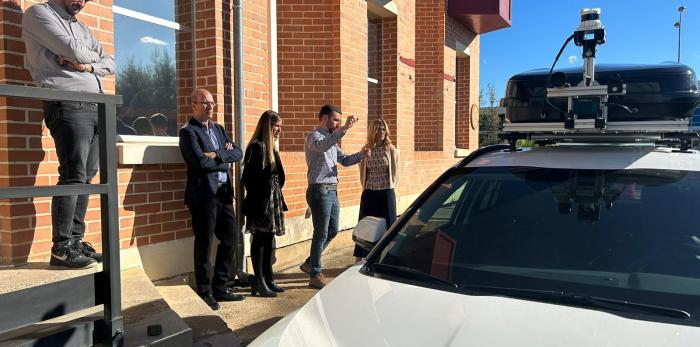 Mar Vaquero ha visitado este martes el Instituto Tecnológico de Aragón