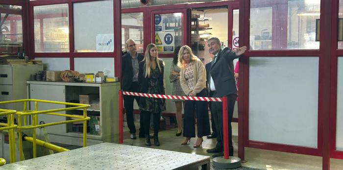 Mar Vaquero ha visitado este martes el Instituto Tecnológico de Aragón