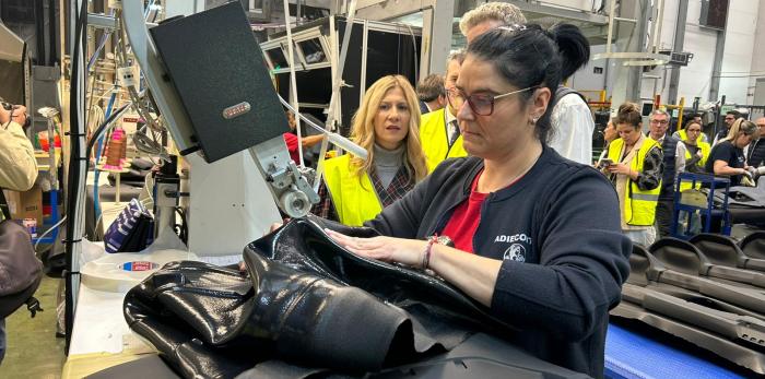 Mar Vaquero ha visitado este lunes las instalaciones de CEFA-MRA en Figueruelas