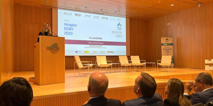 La vicepresidenta del Gobierno ha subrayado la importancia de apostar por la digitalización