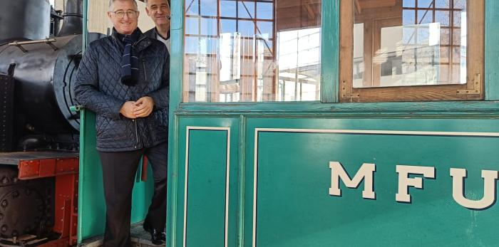 Blasco ha visitado el Parque Temático de la Minería y el Ferrocarril de Utrillas.