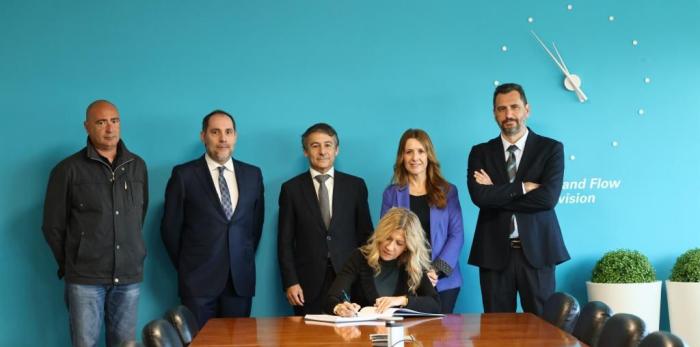 La vicepresidenta del Gobierno de Aragón ha visitado este miércoles la planta de Muel