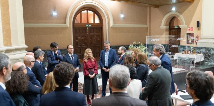 Participantes en las Jornada sobre Inversiones Estratégicas en Salud en Aragón.