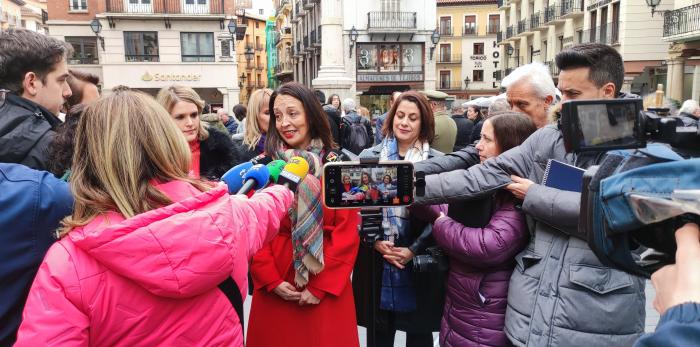 Susín ha estado en el Ayuntamiento y en las instalaciones de Cáritas en el antiguo colegio de San Nicolás