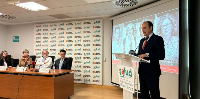 Exposición "Retratos con esperanza" en el Hospital Universitario Miguel Servet