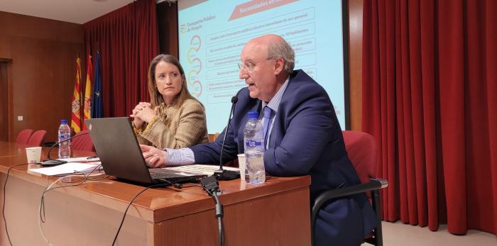 La exposición ha tenido lugar en el salón de actos de la Delegación Territorial del Gobierno de Aragón en Teruel.