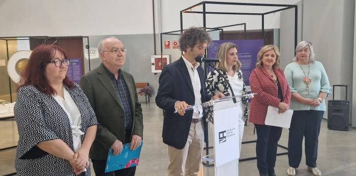 La exposición se podrá visitar en el hall de entrada de la Escuela de Arte hasta el día 14 de mayo