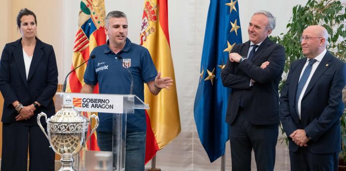 El presidente Azcón recibe al Wanapix Sala 10