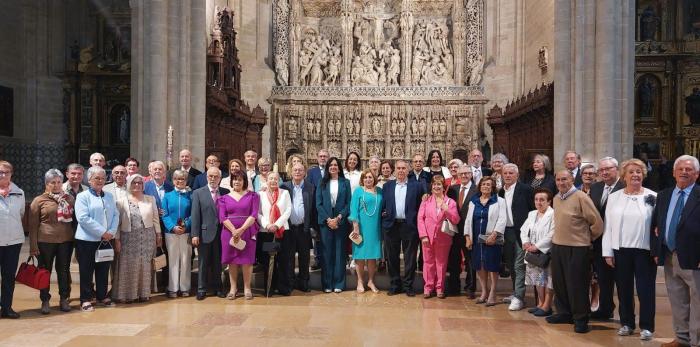 Una veintena de matrimonios han celebrado sus bodas de oro este jueves