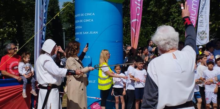 Los participantes han salido por tandas de 300 estudiantes cada una