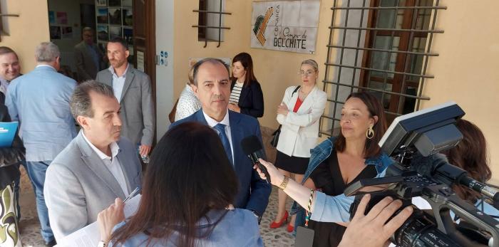 Los consejeros de Bienestar Social y Sanidad han visitado hoy Belchite.