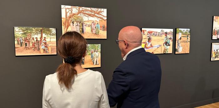 Presentación de la exposición 'Destino democracia', de Silvia de Félix, en el IAACC Pablo Serrano.