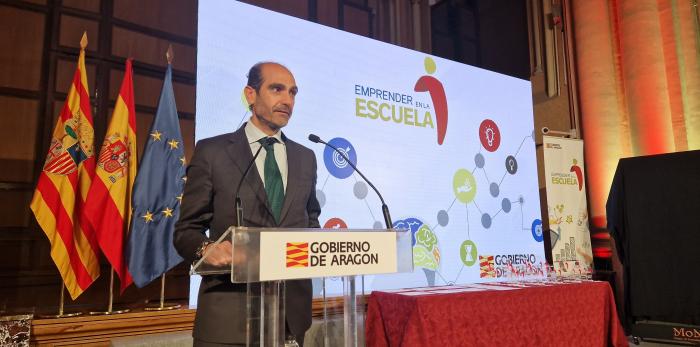 La gala de entrega de la 24ª edición de los Premios Emprender en la Escuela se ha celebrado en la Sala de la Corona.