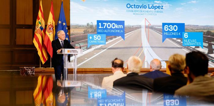 Hoy se ha celebrado el acto de firma de los 11 contratos del Plan Extraordinario de Carreteras.