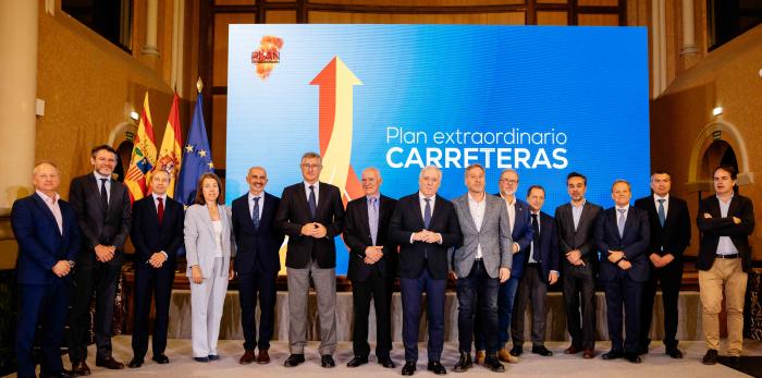 Hoy se ha celebrado el acto de firma de los 11 contratos del Plan Extraordinario de Carreteras.