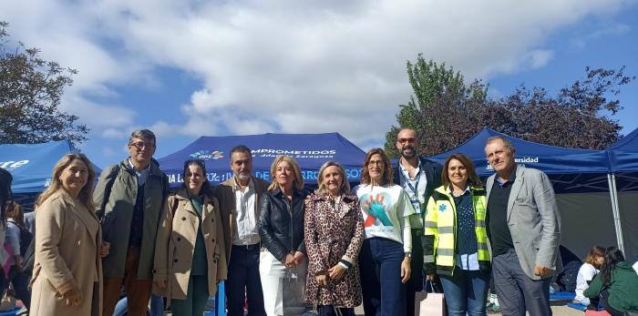 En el Día Mundial de la cardiaca un centenar de sanitarios ha enseñado como hacer una RCP