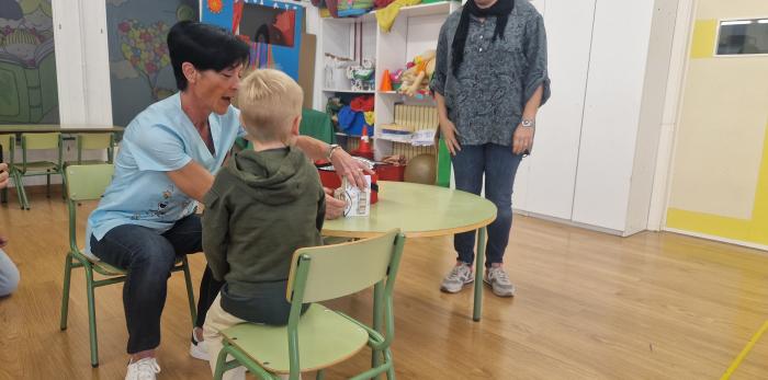 El Gobierno de Aragón desarrolla un plan piloto de vacunación frente a la gripe en colegios para proteger a los menores