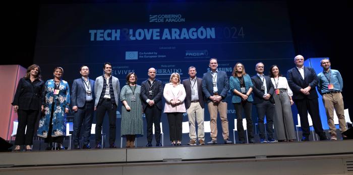 La consejera de Educación, Cultura y Deporte, Tomasa Hernández, inaugura el evento 'Tech&Love', impulsado por el Gobierno de Aragón