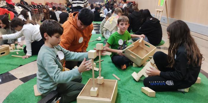 Este viernes la sala Bayeu del Edificio Pignatelli ha acogido la jornada por el Día de la Infancia