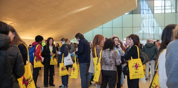 Feel Power ha reunido en el Palacio de Congresos a cerca de 700 personas alrededor del potencial de la FP bilingüe.