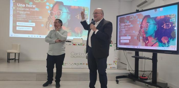 La Hora del Código se ha celebrado oficialmente, por segundo año consecutivo, en el Centro de Profesorado de Calatayud.