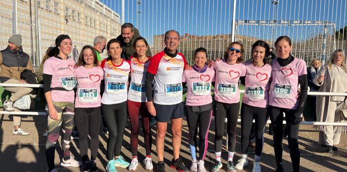 Varios equipos del sistema sanitario aragonés, con el consejero José Luis Bancalero a la cabeza, participan en la X Carrera de Empresas ESIC por Equipos