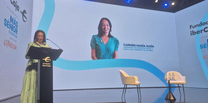 A la presentación del proyecto, que se ha presentado en el Campus Fundación Ibercaja, en Cogullada, también han asistido el director gerente del IASS, Ángel Val, y el director general de Mayores, Máximo Ariza