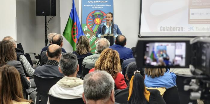 Este jueves se ha inaugurado un nuevo centro de formación de la Asociación de Promoción Gitana en Zaragoza