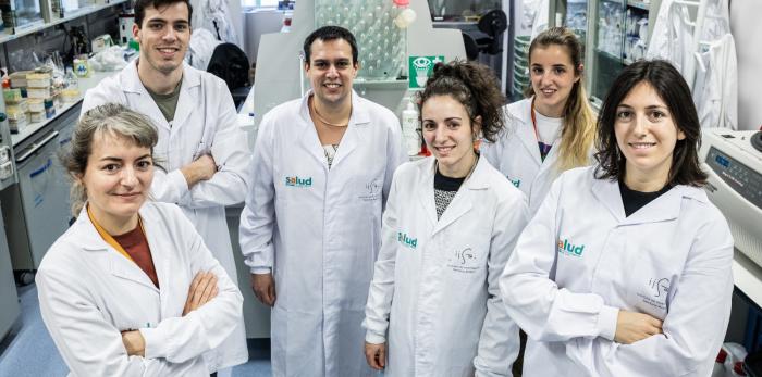 Investigadores de los dos proyectos financiados por Aspanoa sobre inmunoterapias para tratar el cáncer