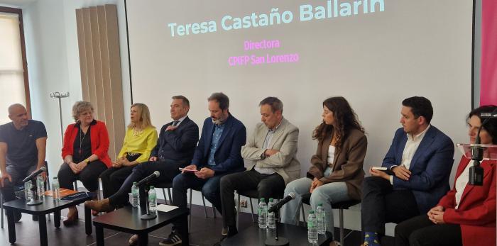 La mesa redonda ha contado con todos los agentes del ecosistema de FP