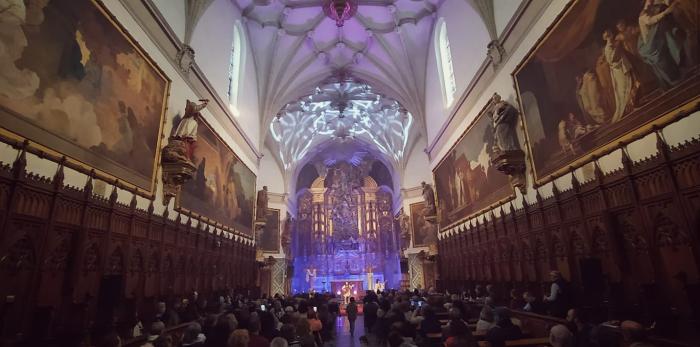 Actuación de Ester Vallejo en la Cartuja de Aula Dei.