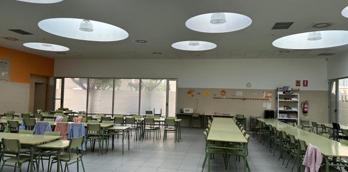 La consejera Tomasa Hernández ha visitado este jueves el CEIP Cervantes de Ejea.